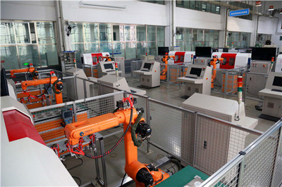 山東勞動(dòng)職業(yè)技術(shù)學(xué)院開設(shè)工業(yè)機(jī)器人訂單班